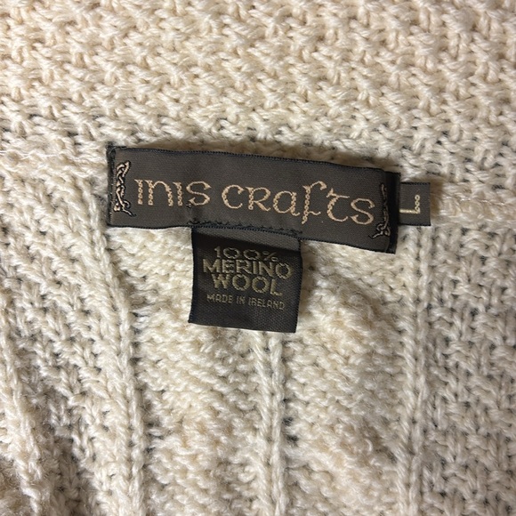 Inis Crafts Merino Wool Cable Knit cardigan Sweater - Picture 8 of 9